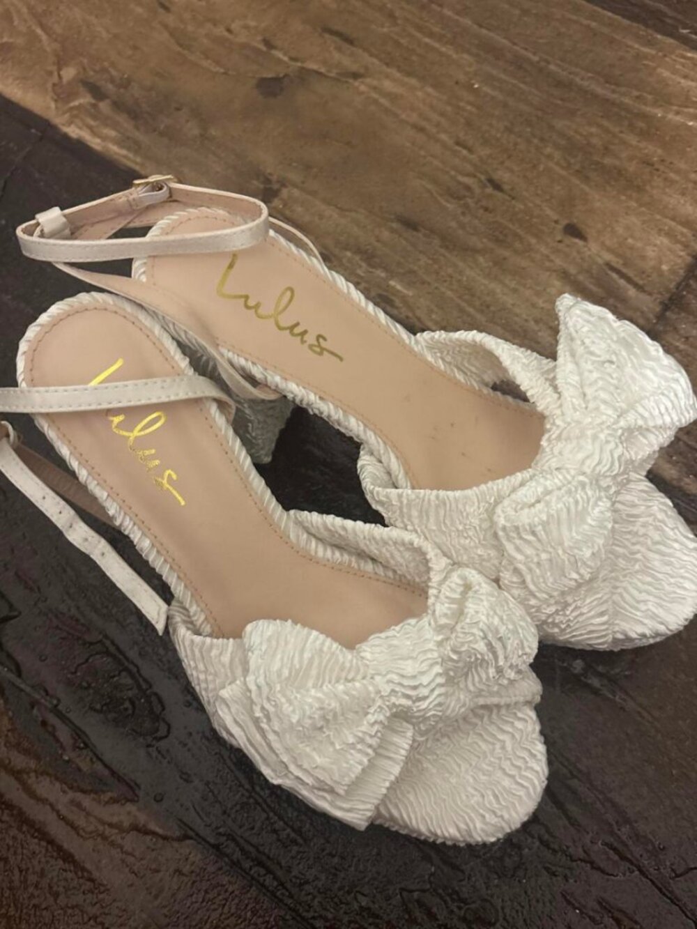 Lulus Women's White Courts
